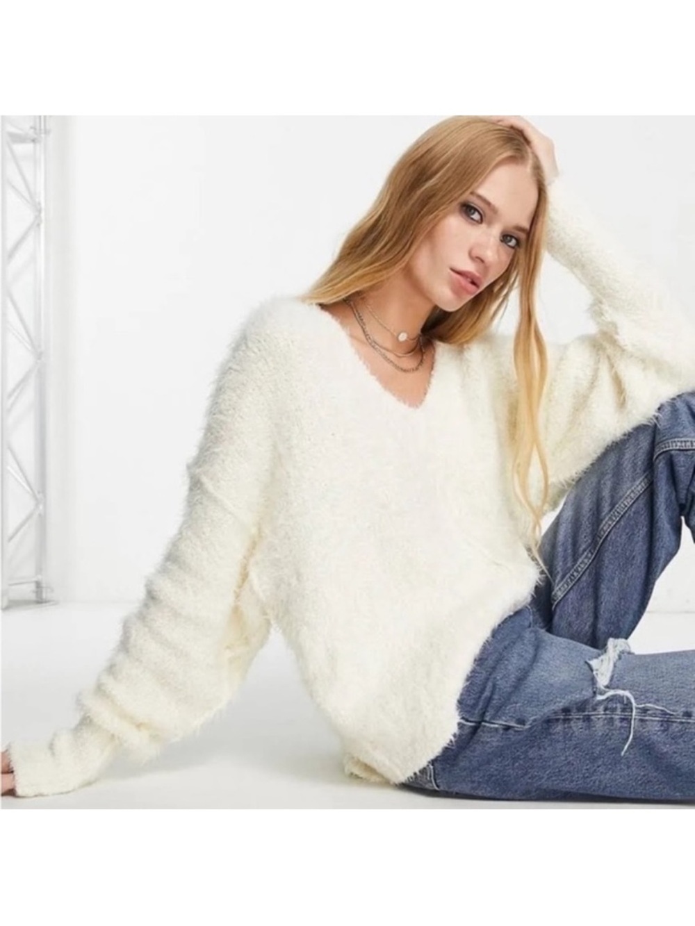Free people Cozy V-Neck Faux-Fur Cream Sweater